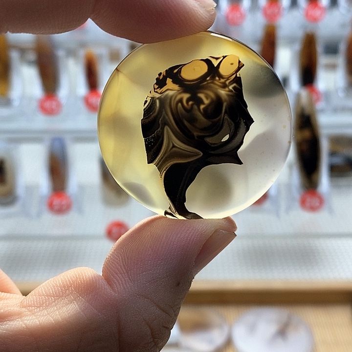 玛瑙/玉髓颈饰未镶嵌