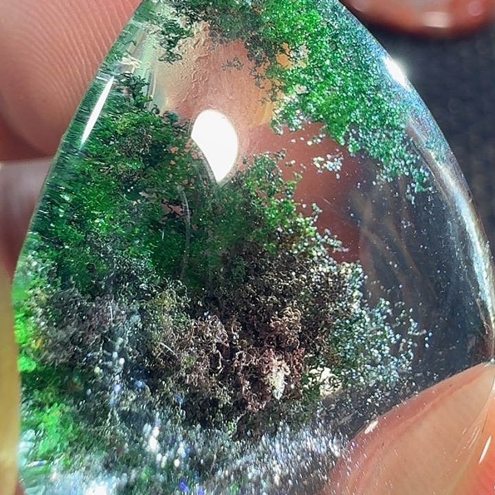 聆***殸未镶嵌颈饰水晶好