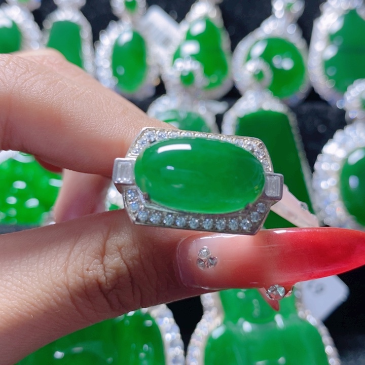 翡翠颈饰银S925镶嵌