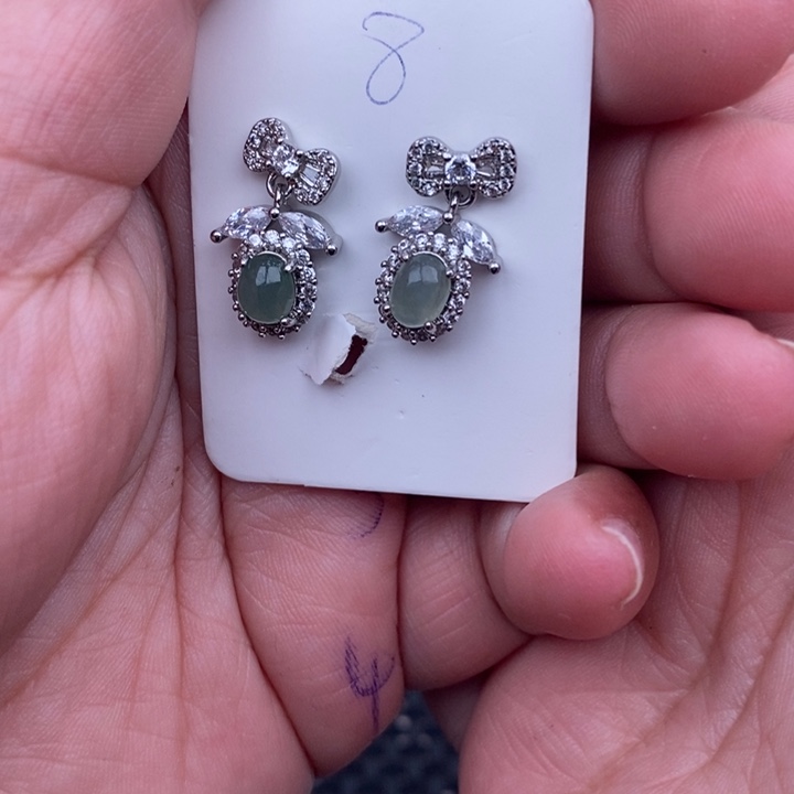 未镶嵌戒指翡翠小****愿缅甸