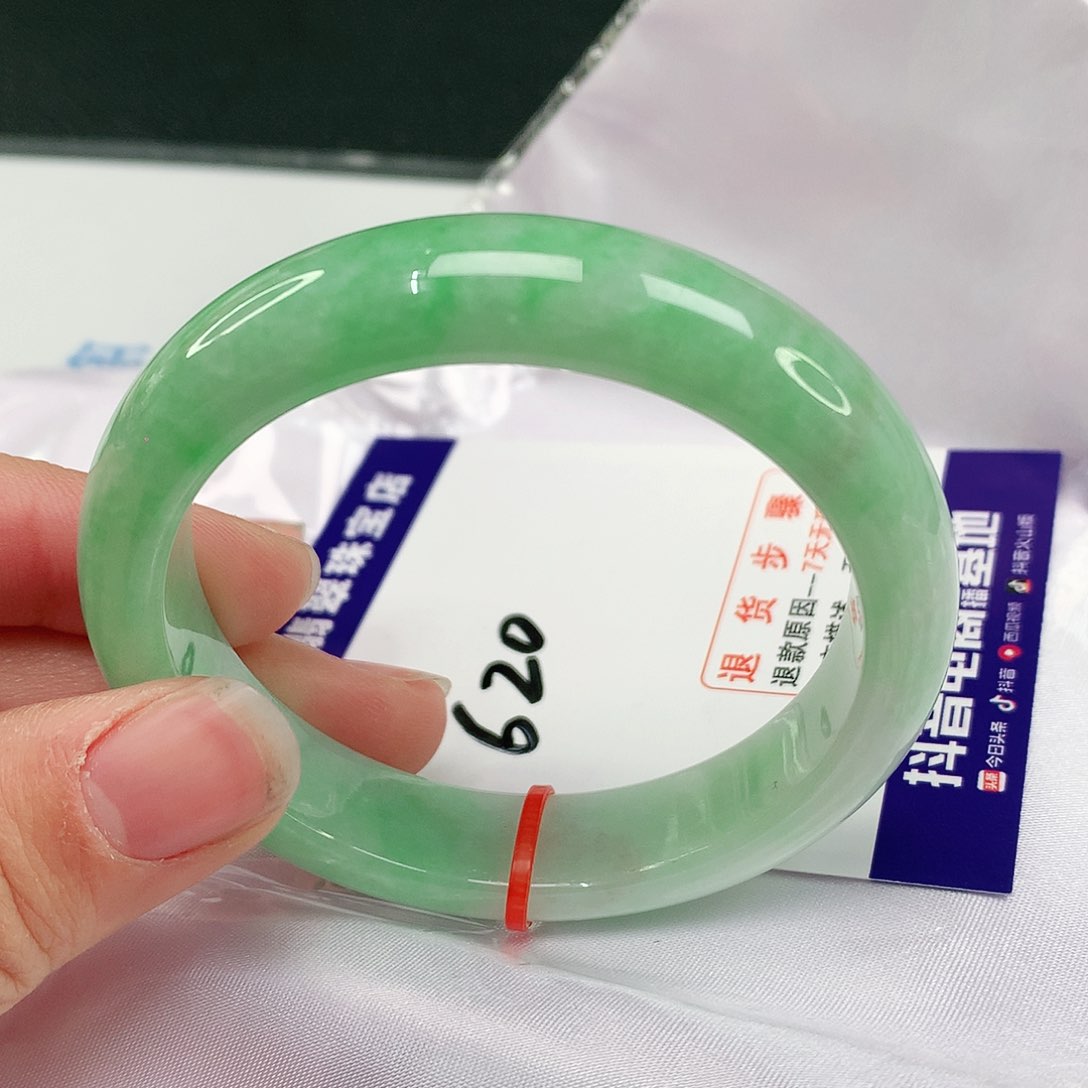 翡翠手镯未镶嵌@**吖翡翠