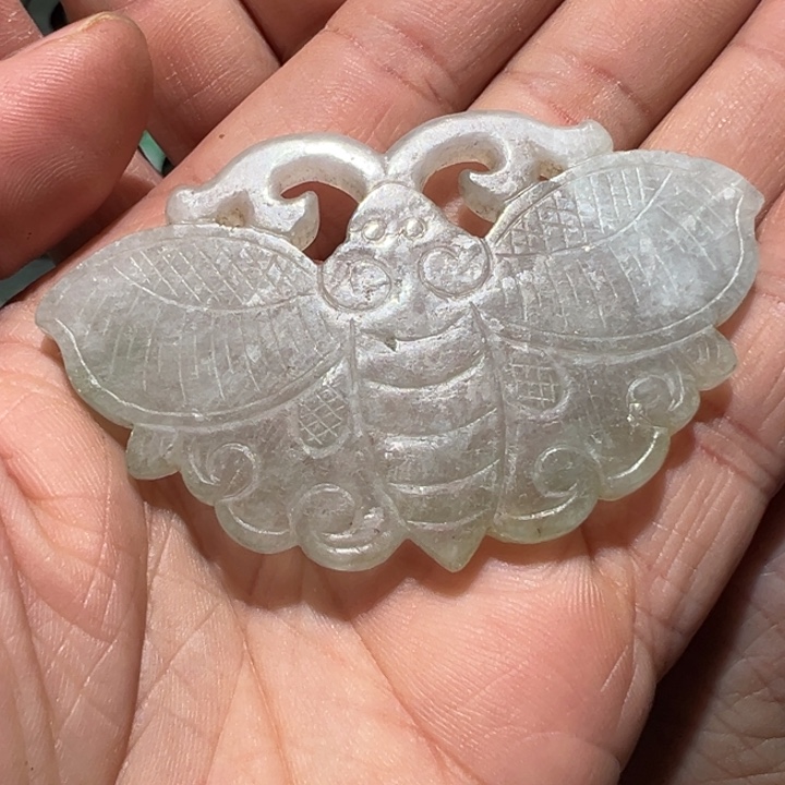 翡翠颈饰未镶嵌吊坠