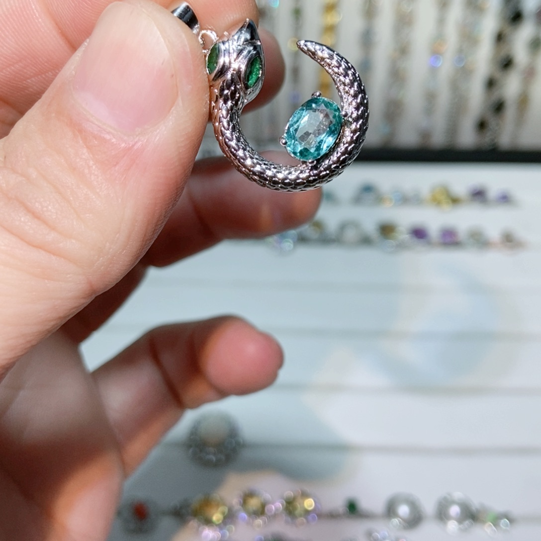 绿水晶戒指银S925镶嵌