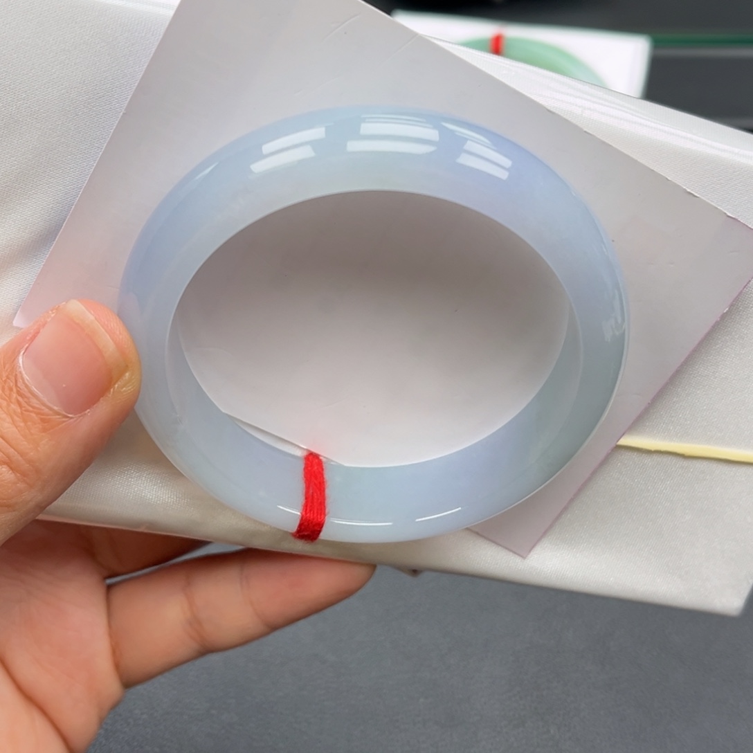 翡翠未镶嵌手镯手镯