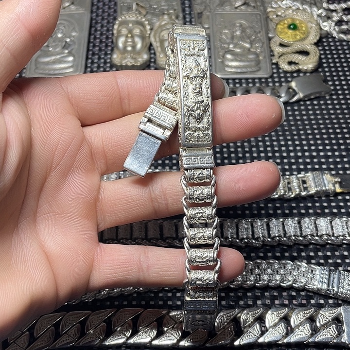 精品时尚男士手链