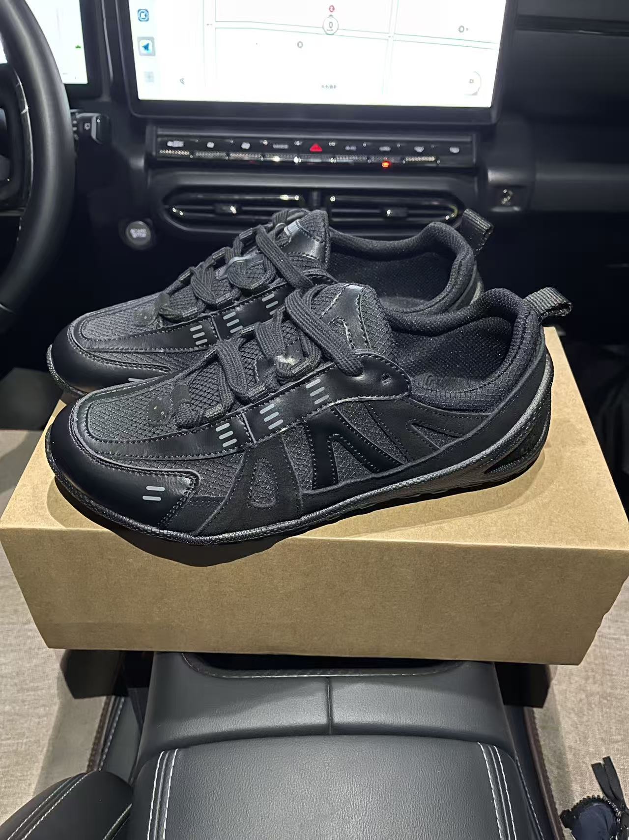 【实体发货】商务男士软底运动鞋休闲防水防滑耐磨登山跑步徒步（胖）