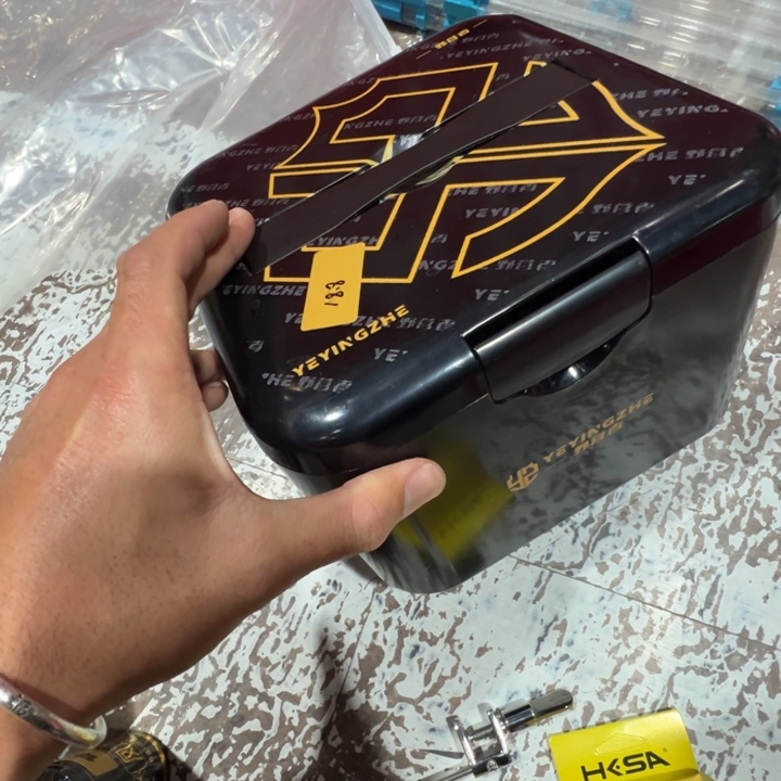 野营者二手添加剂收纳盒一个