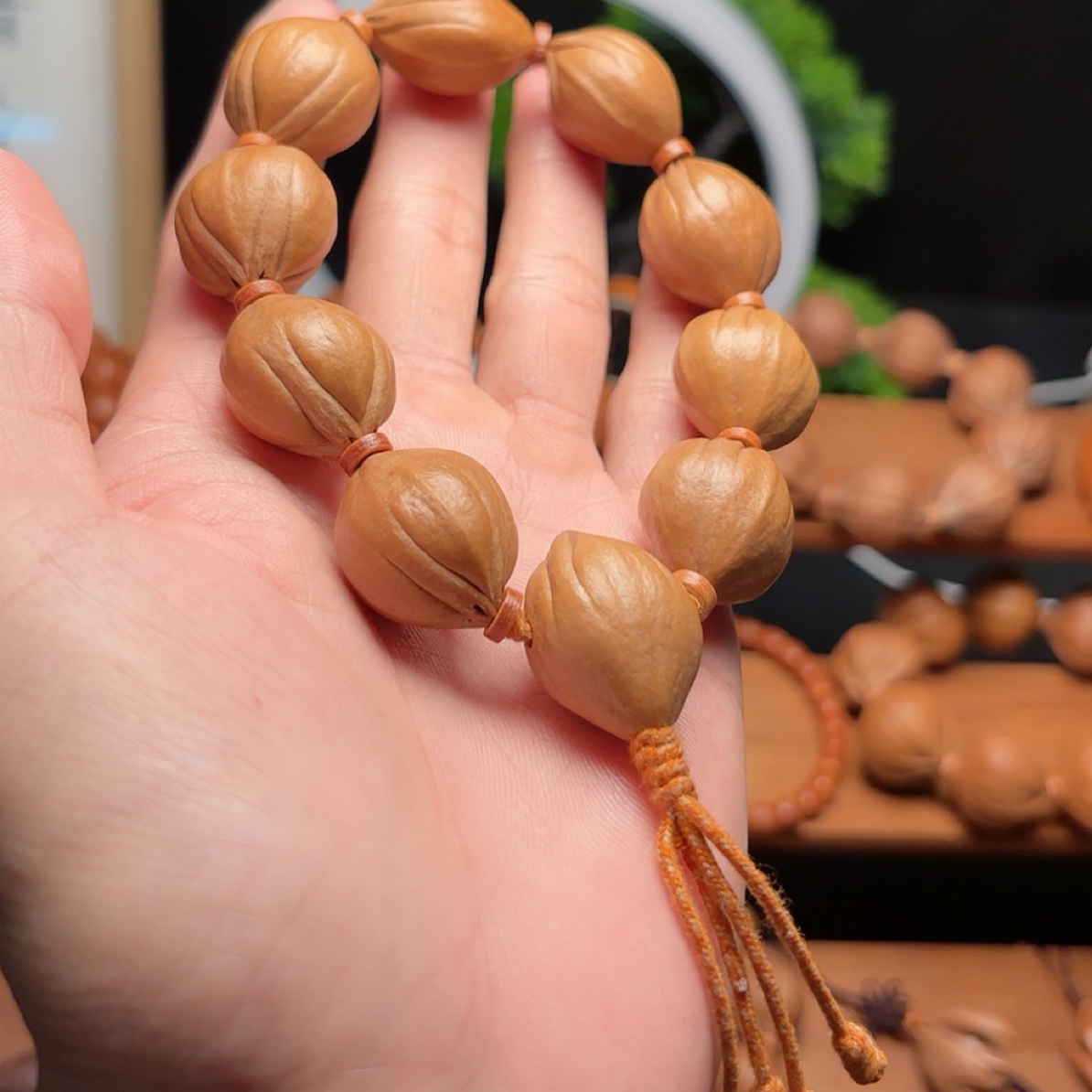 四花橄榄核素串，周正饱满同树四花手串1.8左右