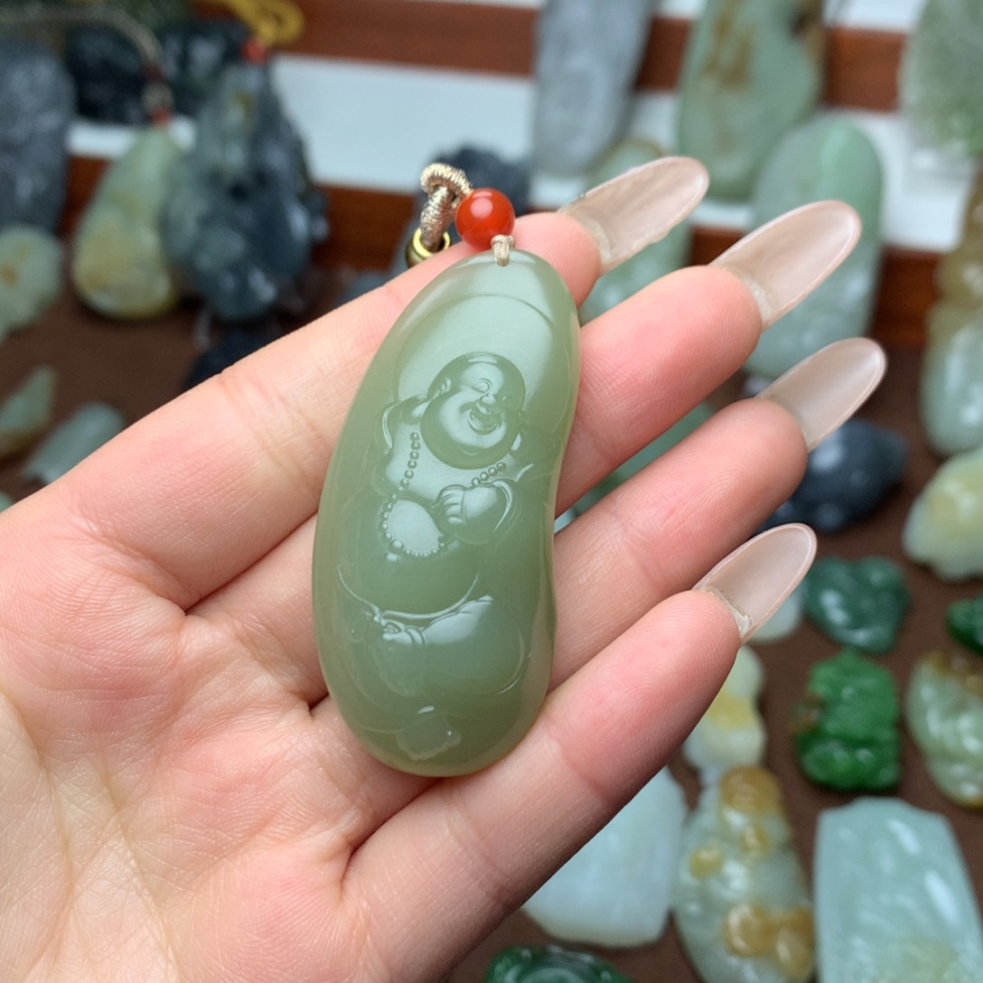 和田玉挂件未镶嵌