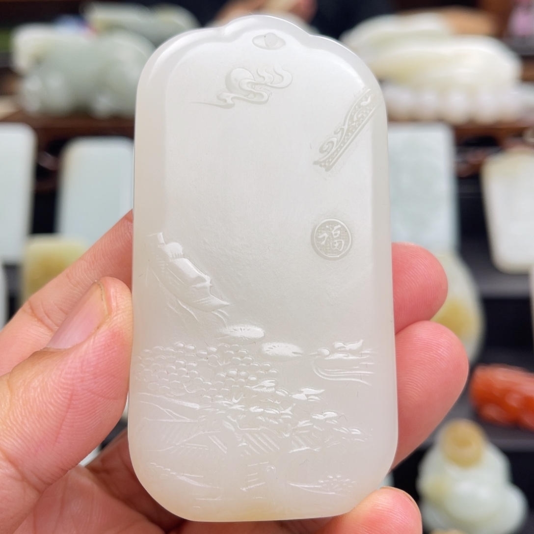 颈饰未镶嵌和田玉