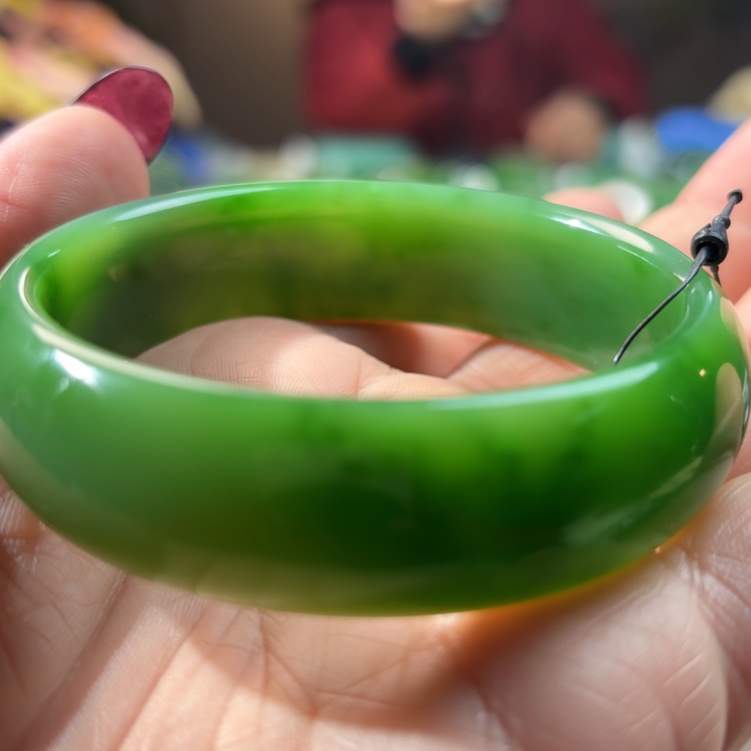 未镶嵌手镯和田玉（碧玉）