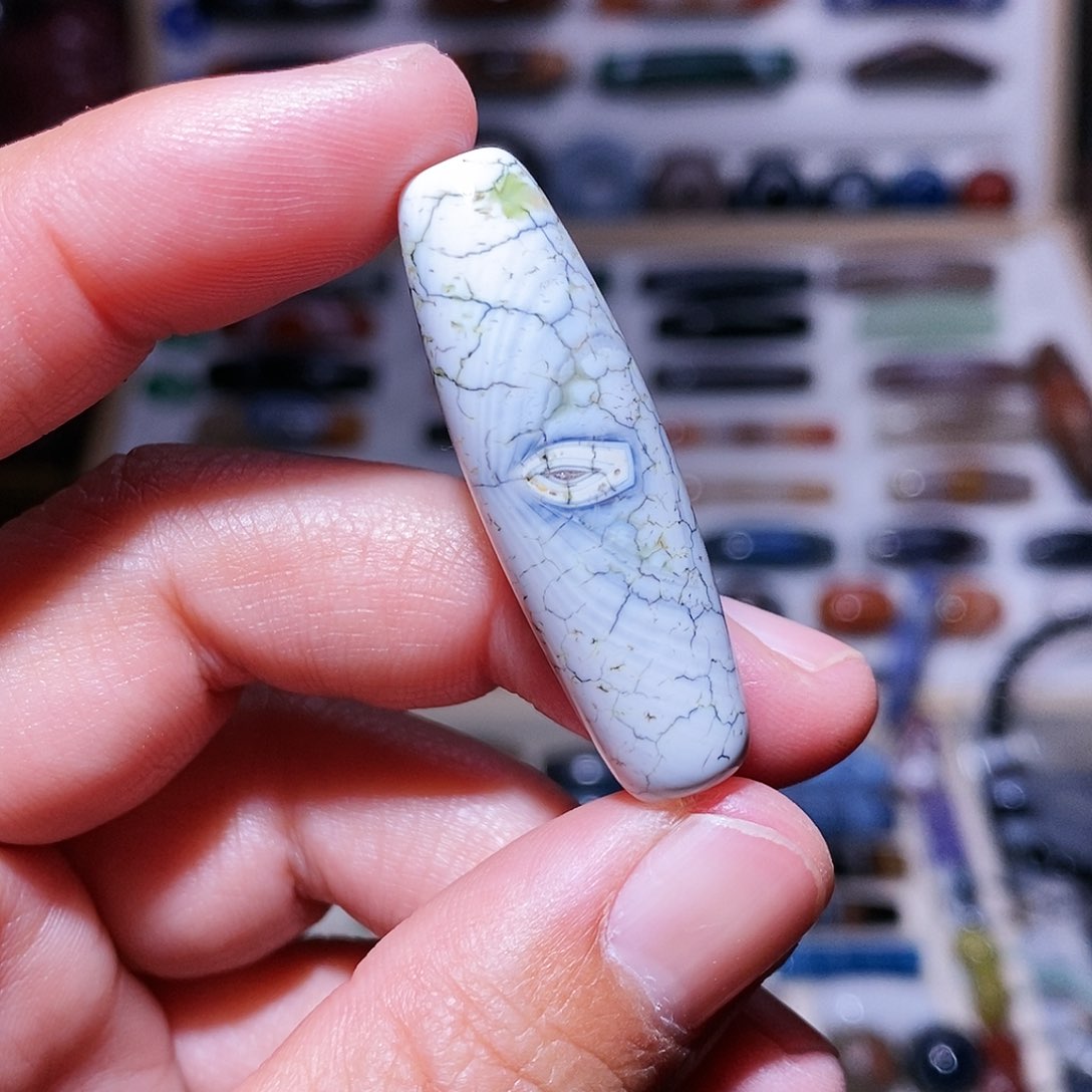 玛瑙吊坠未镶嵌…