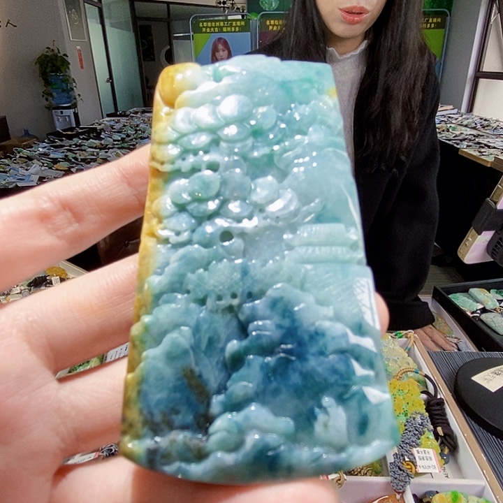 颈饰未镶嵌翡翠翡翠