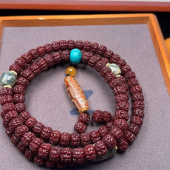 金刚菩提吊坠福****）金刚菩提吊坠