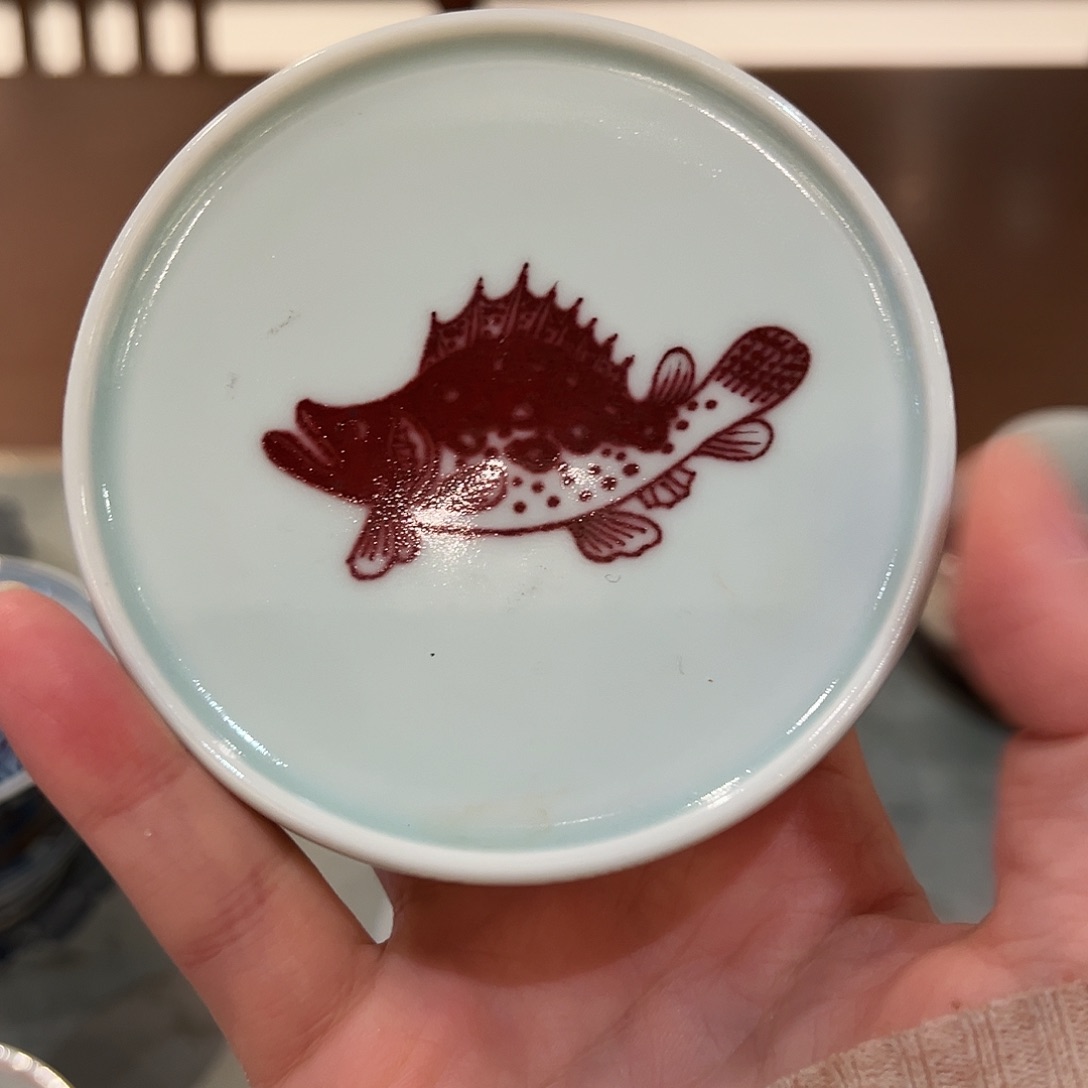 省大师亲工釉里红盖置