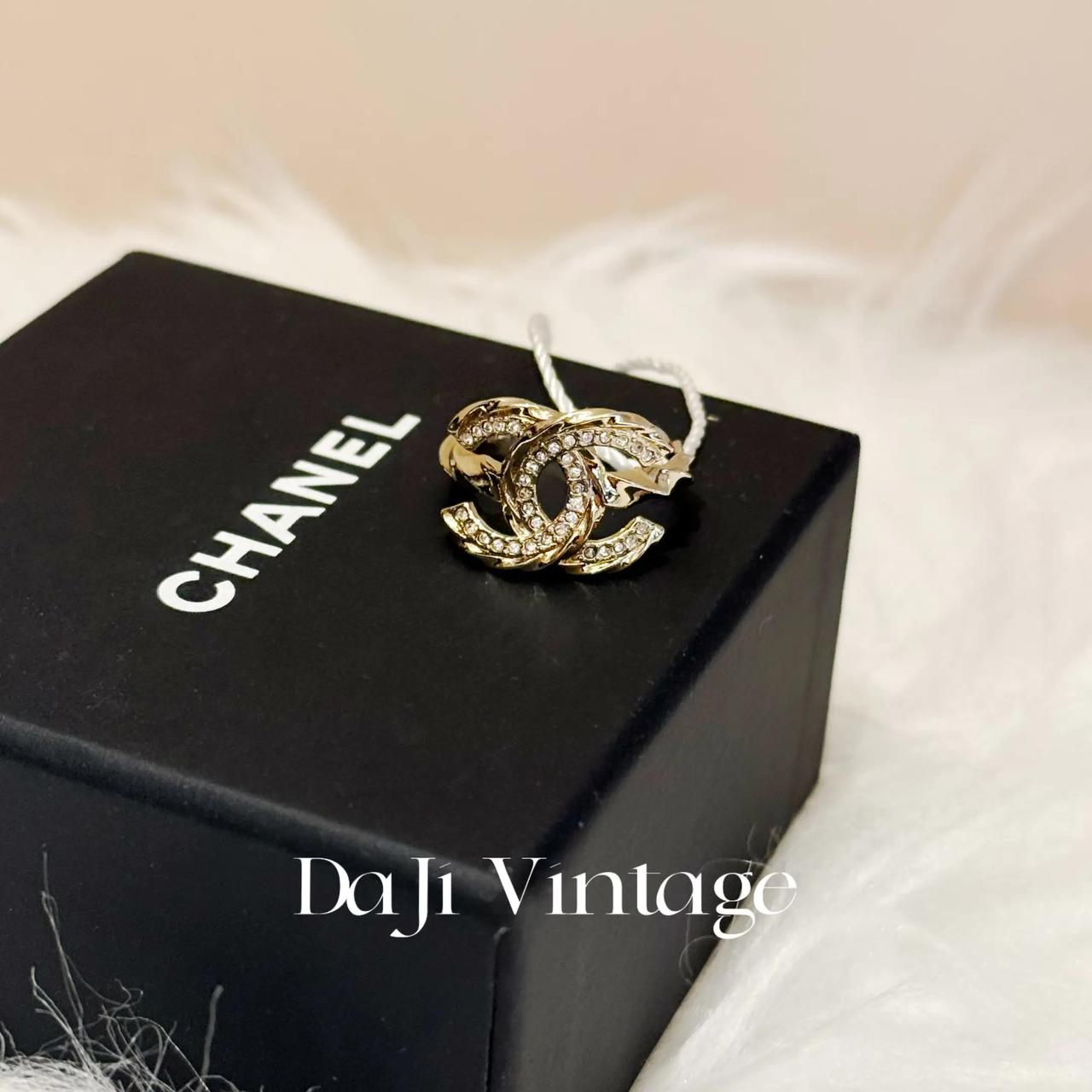 99新 Chanel/香奈儿 大吉中古/香奈儿淡金双c水钻戒指