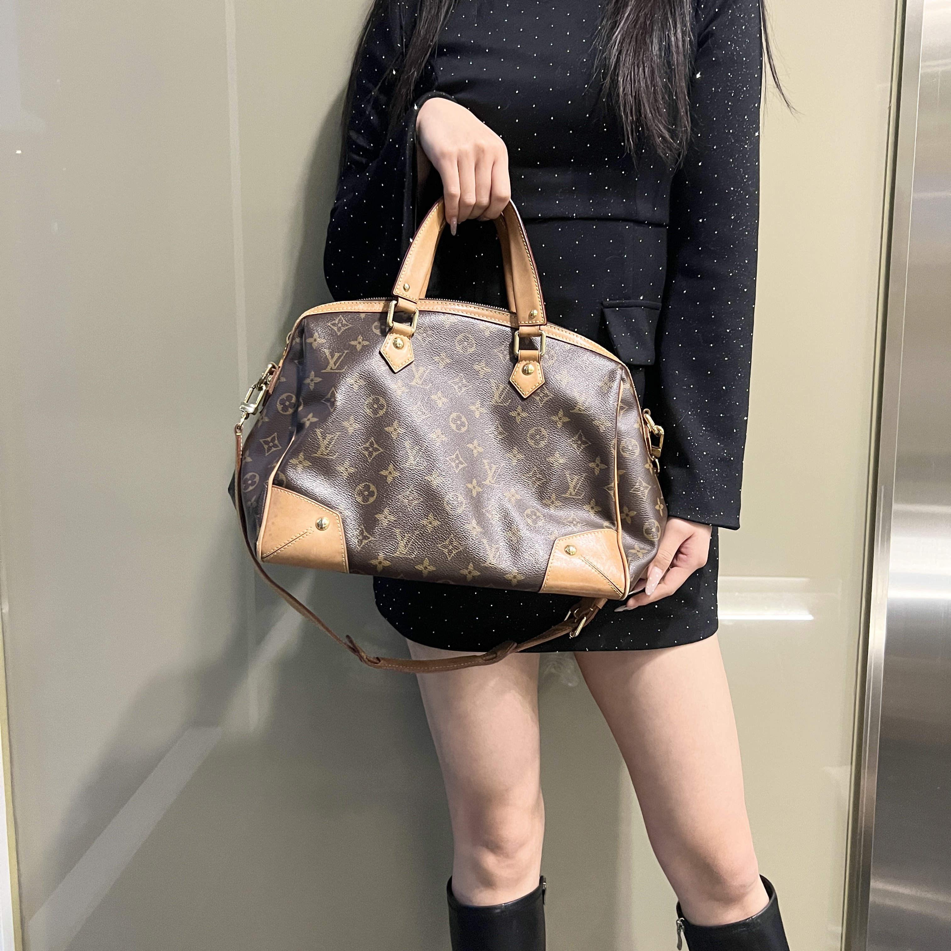 95新 Issey Miyake/三宅一生 Vuitton 手提包/6956