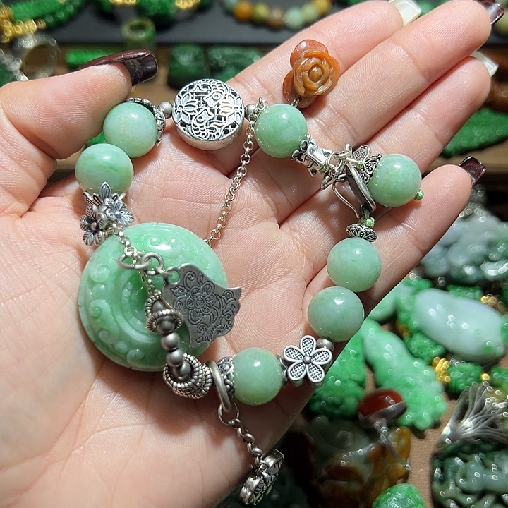 翡翠手串银S925镶嵌翡翠手串