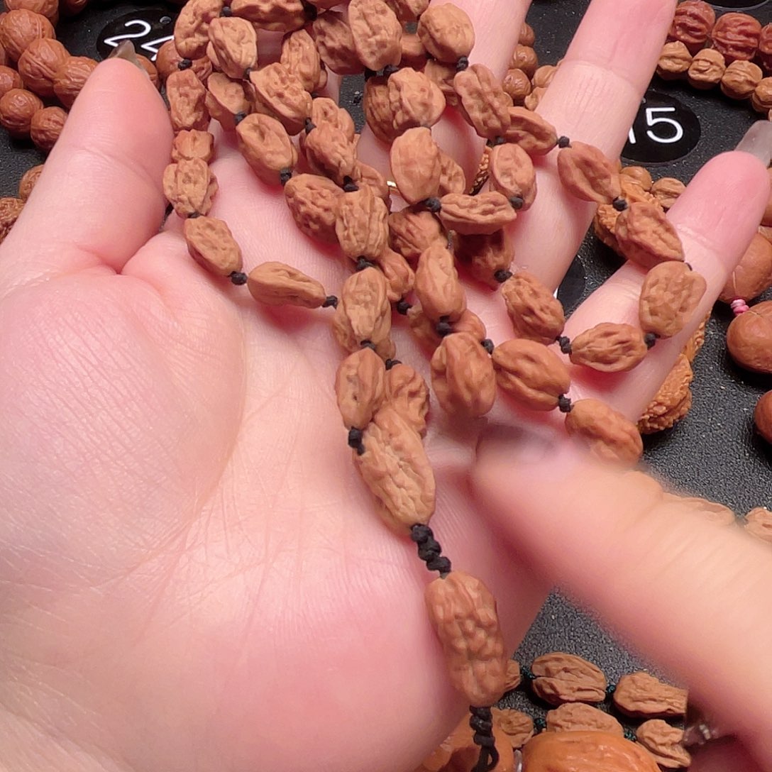 郑***州文玩核桃吊坠小蛤蟆