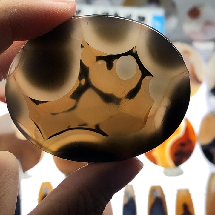 玛瑙/玉髓未镶嵌珠宝半成品142