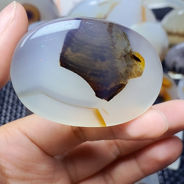 玛瑙/玉髓未镶嵌珠宝半成品