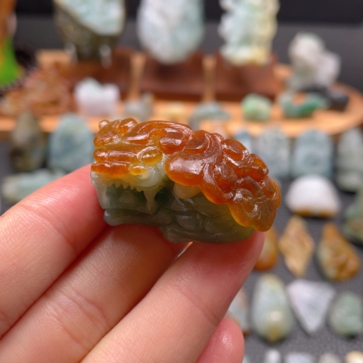 定制翡翠未镶嵌翡翠