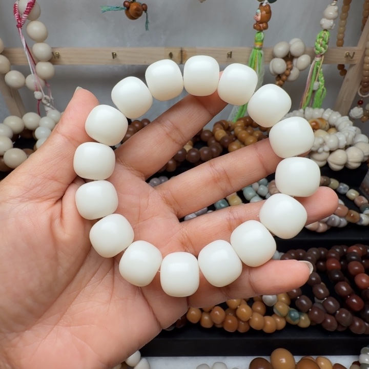 手串菩提根/象牙果卡15.5干磨