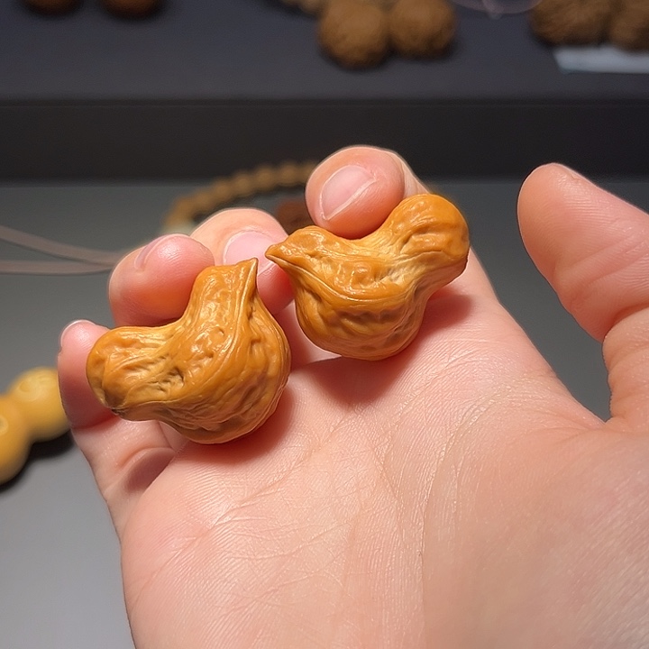 文玩核桃把件小鸟797