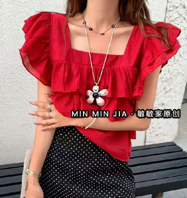 欧街-荷叶边飞袖上衣06063