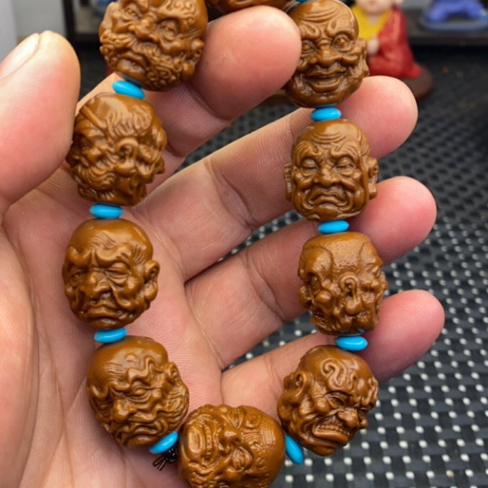 2.0十八罗汉雕刻手串手串文玩手串沉水核不是橄榄核黄金树沉水核