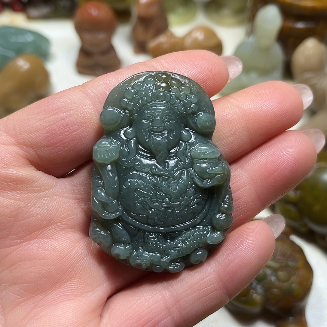 白玉菩提吊坠白玉菩提吊坠