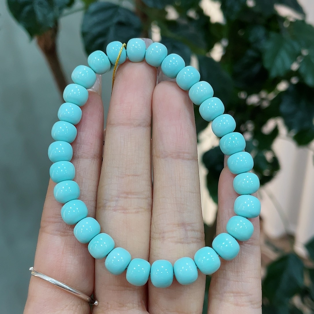 绿松石颈饰未镶嵌