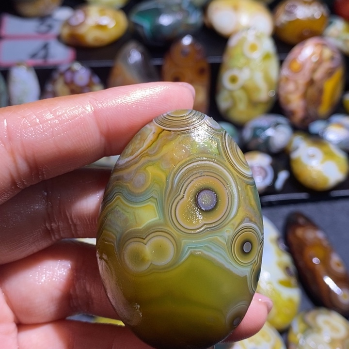 玛瑙/玉髓未镶嵌吊坠(不含链)145