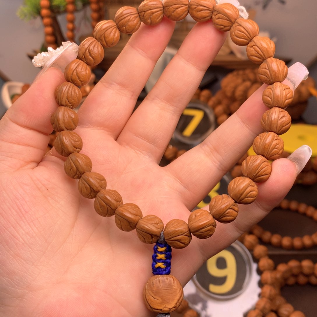 桃核手串冯*士玉龙脊11尺寸