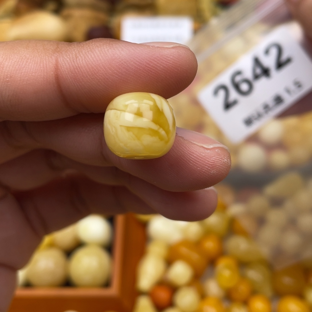 琥珀珠宝奇石未镶嵌微粉14