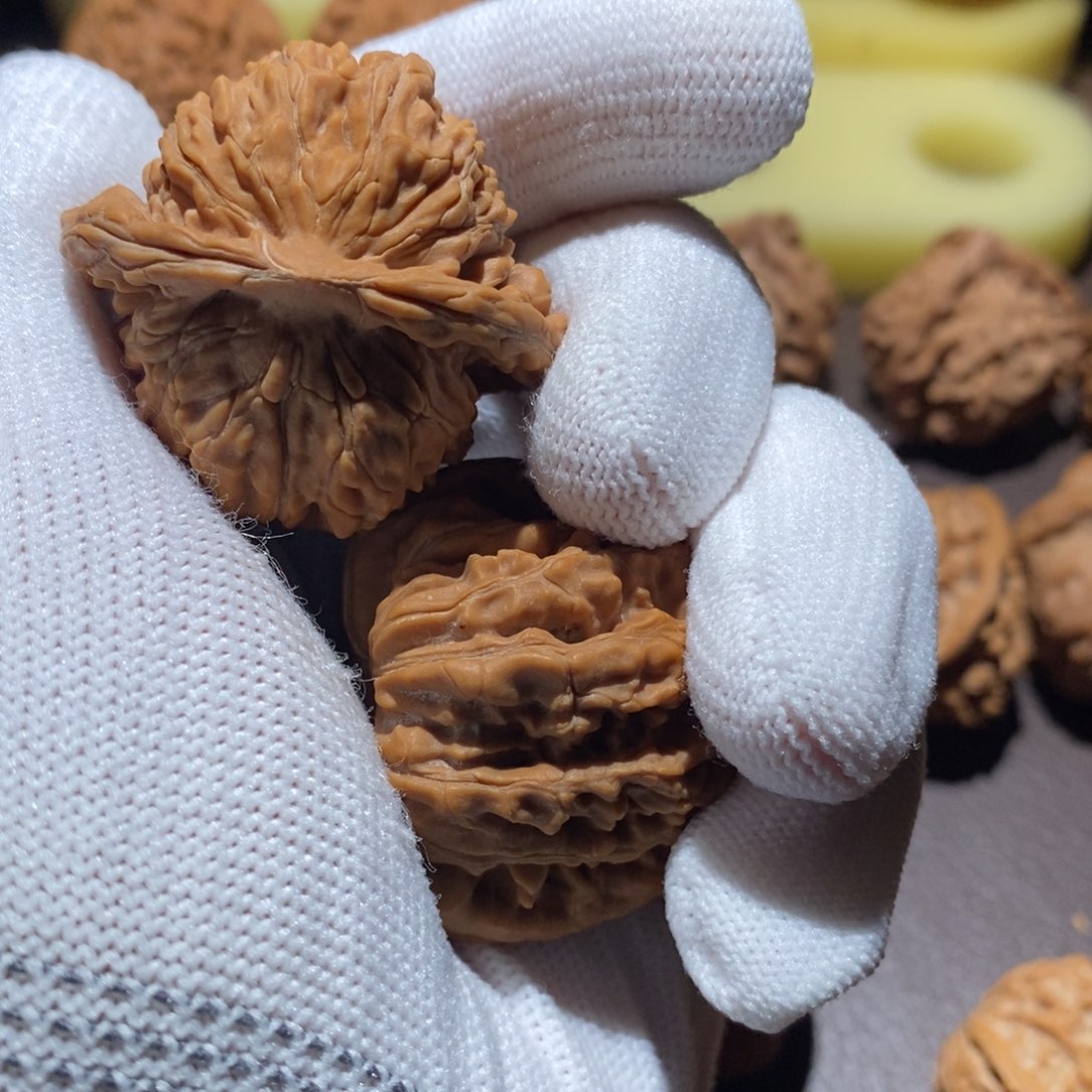 文玩核桃吊坠.*.山地楼