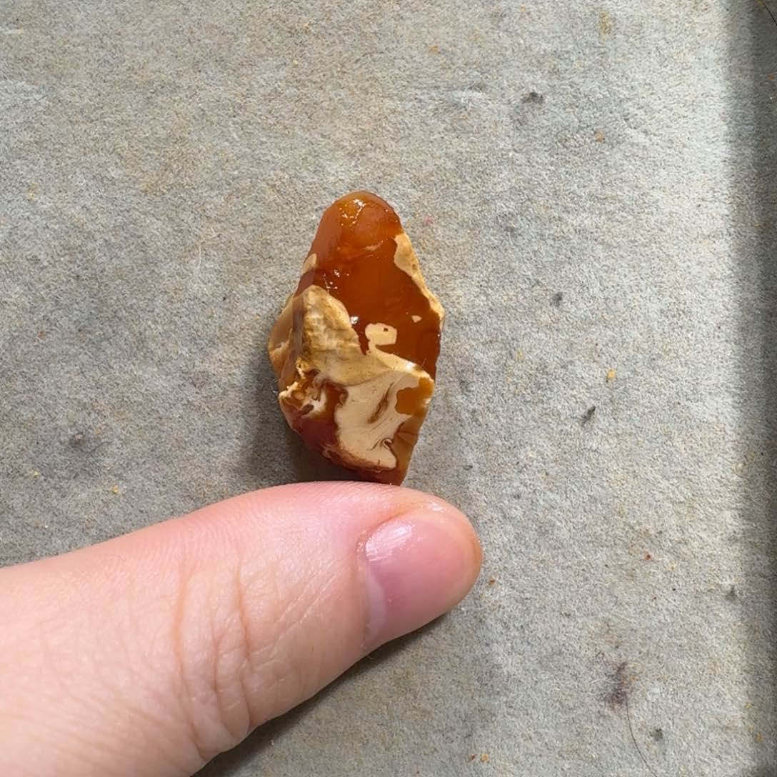 未镶嵌定制琥珀定制