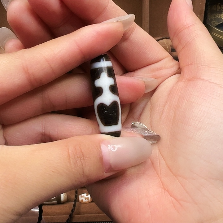 玛瑙/玉髓颈饰未镶嵌孤*