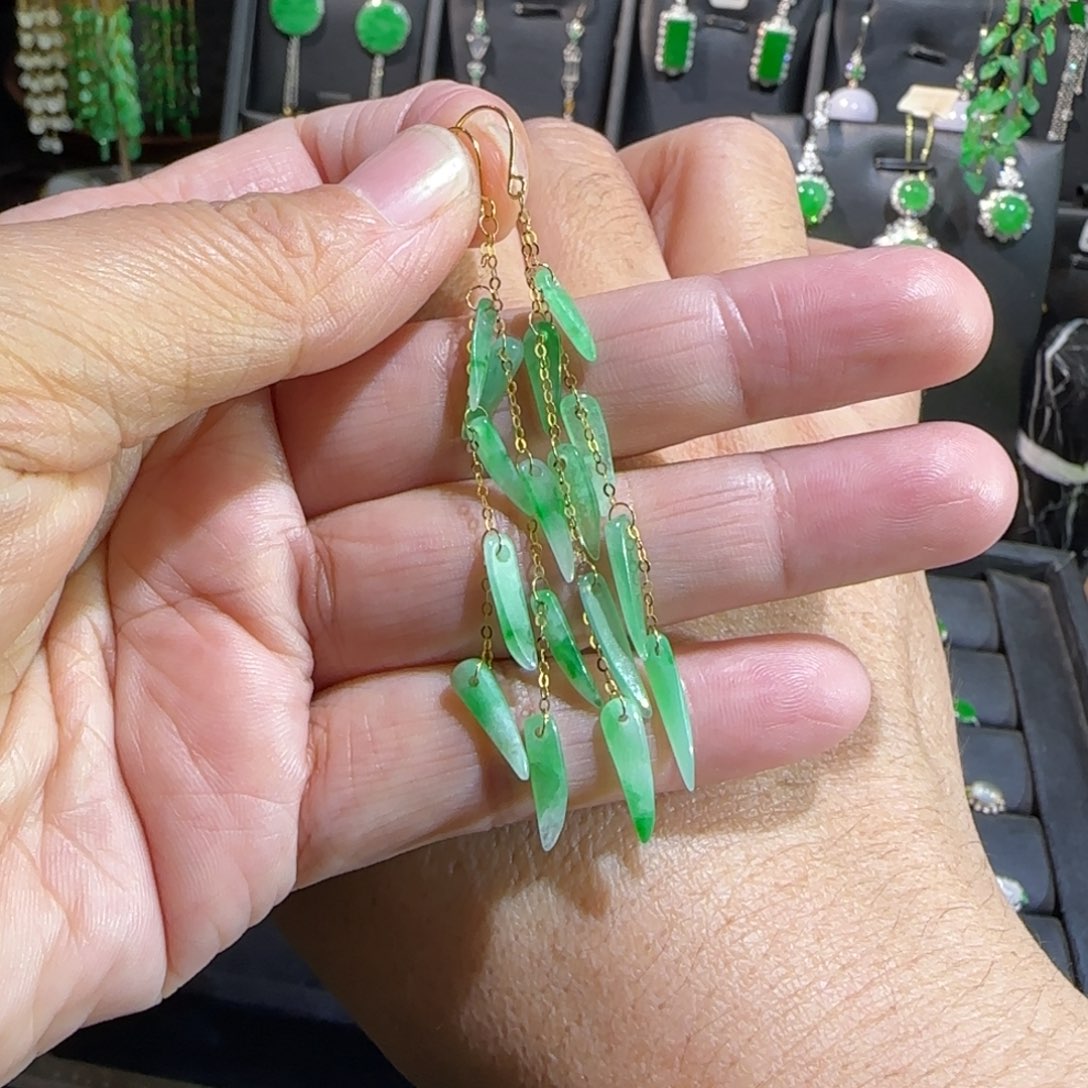 翡翠18K金镶嵌颈饰耳钩