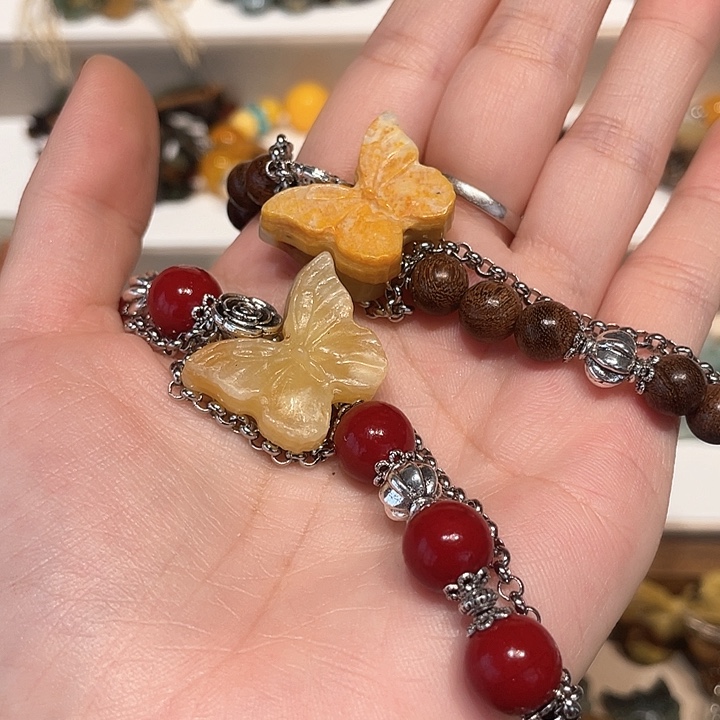 ****5蛇纹石玉合金颈饰