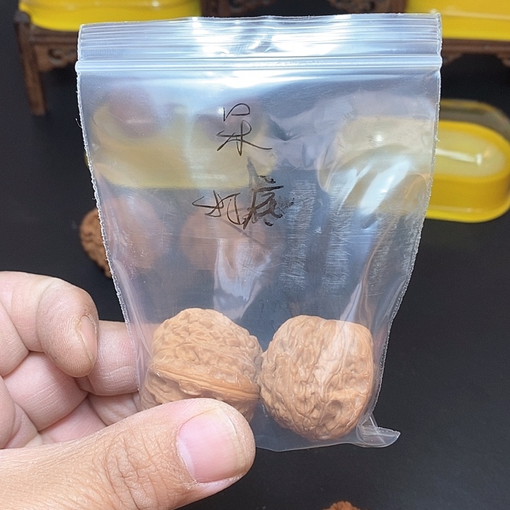 吊坠文玩核桃呆34尺，