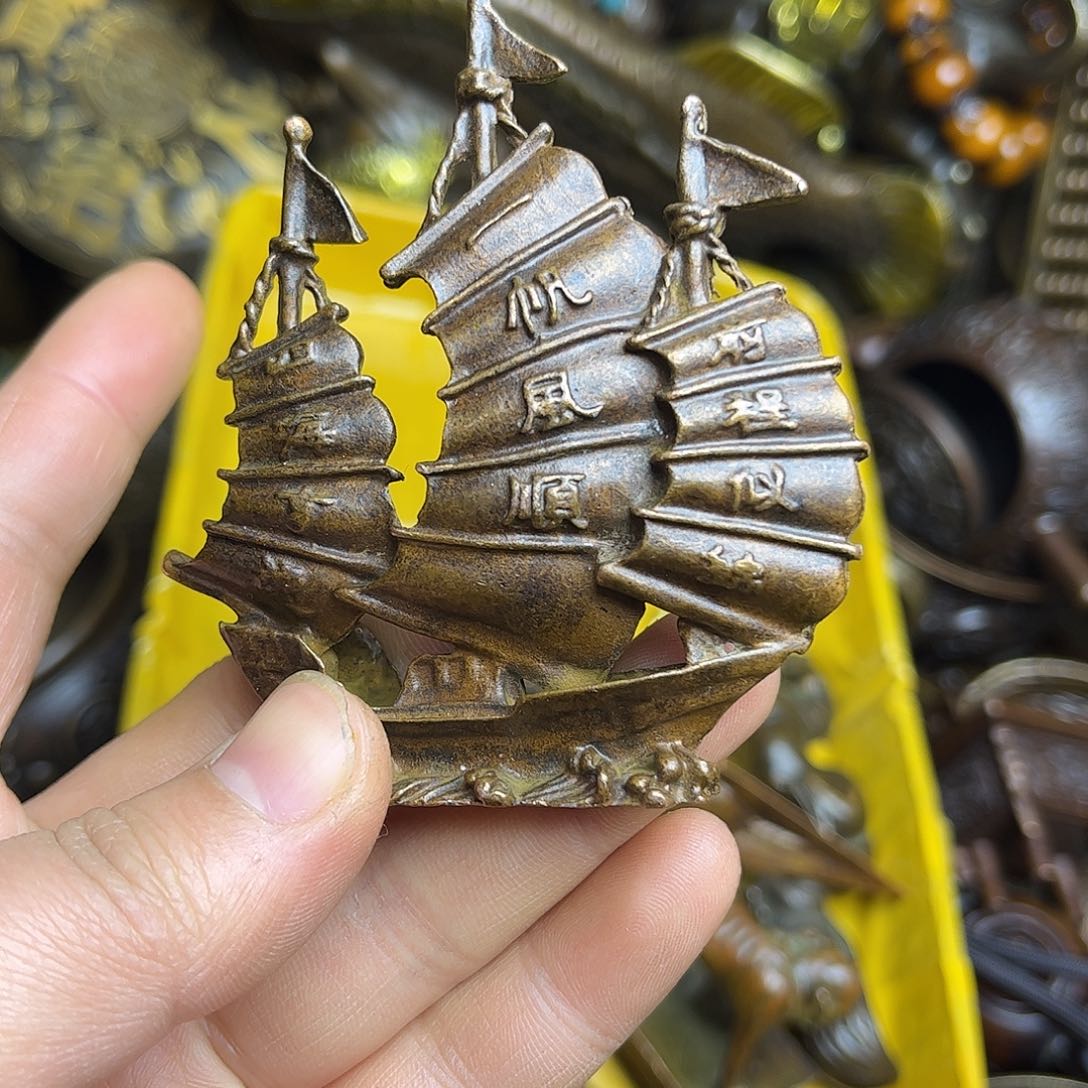 精美铜器，点击下单