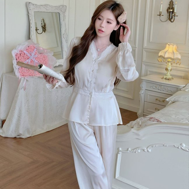 春季上新千金风蕾丝V领睡衣带杯垫丝柔高级舒适透气长袖套装3124
