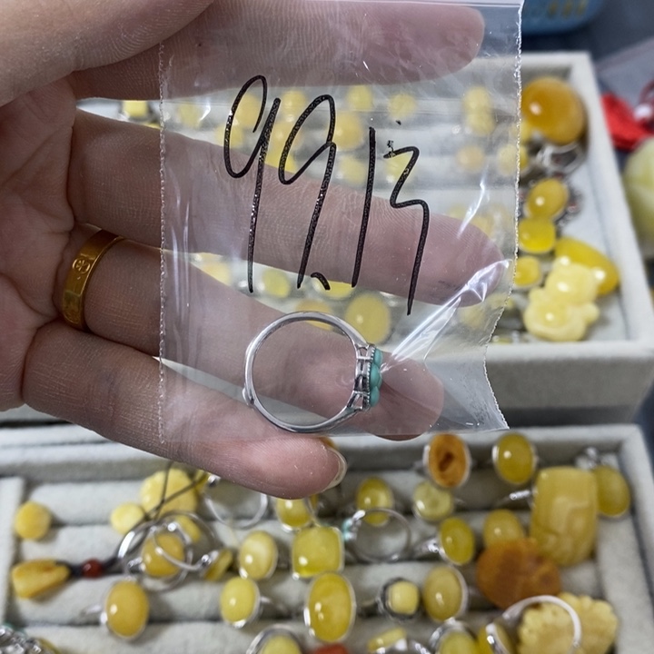 蜜蜡裸石银S925镶嵌戒指