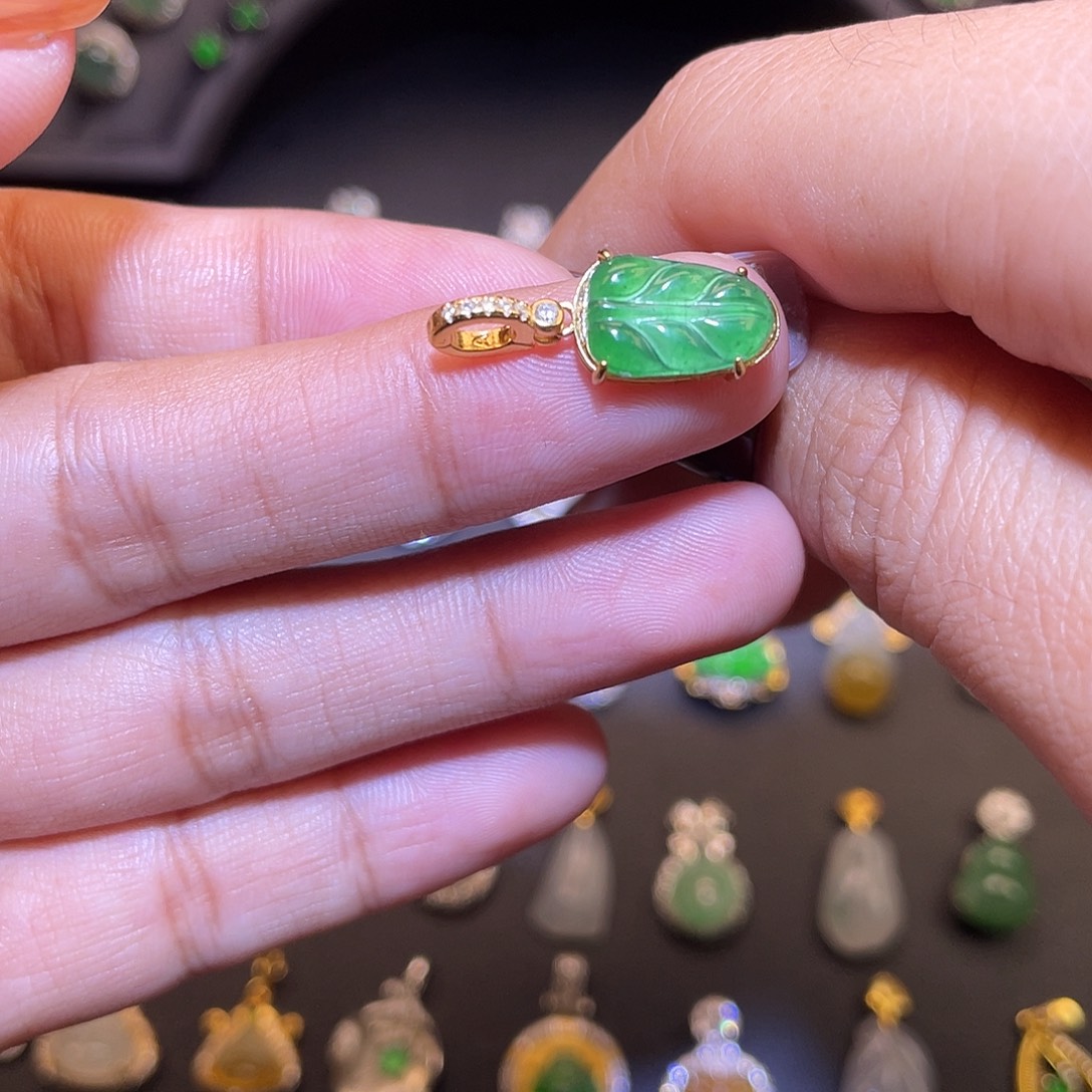 翡翠银S925镶嵌吊坠(不含链)