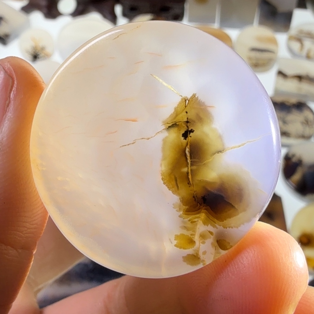 玛瑙/玉髓未镶嵌珠宝半成品