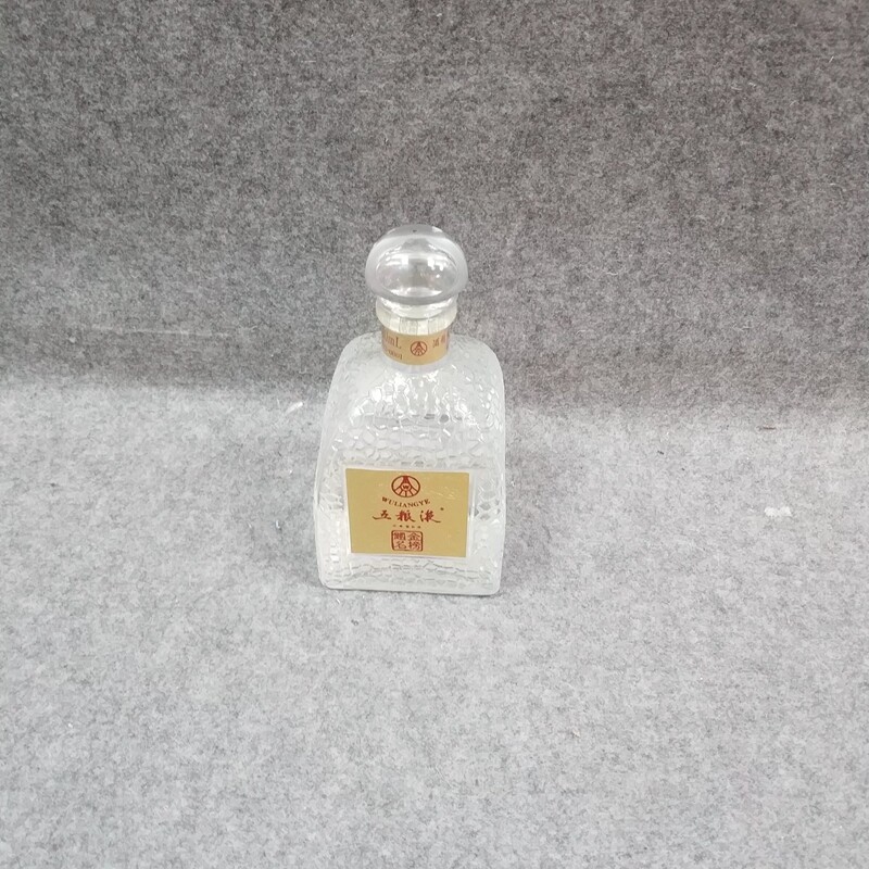2006年五粮液金榜题名52度480ml-M25GK009D39-04