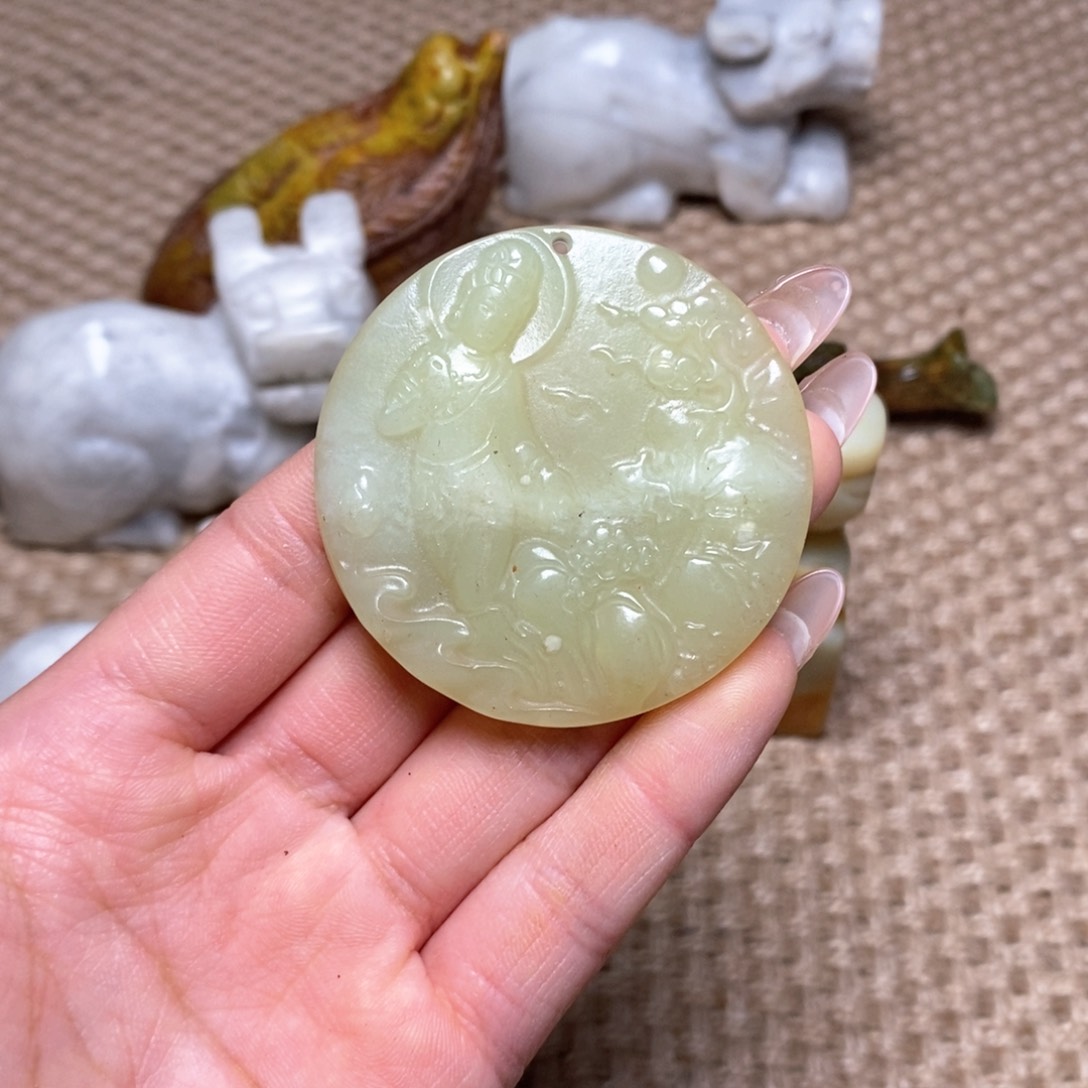 白玉菩提吊坠白玉菩提白玉菩提摆件