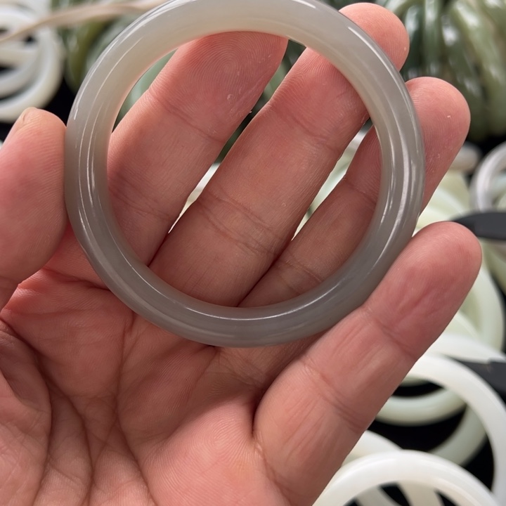 我***懒定制和田玉和田玉