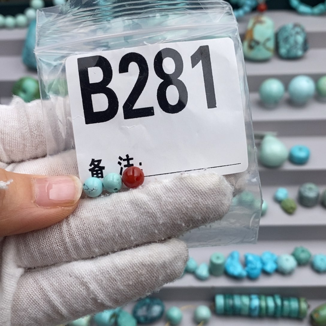 未镶嵌卡5圆珠一对南红玛瑙